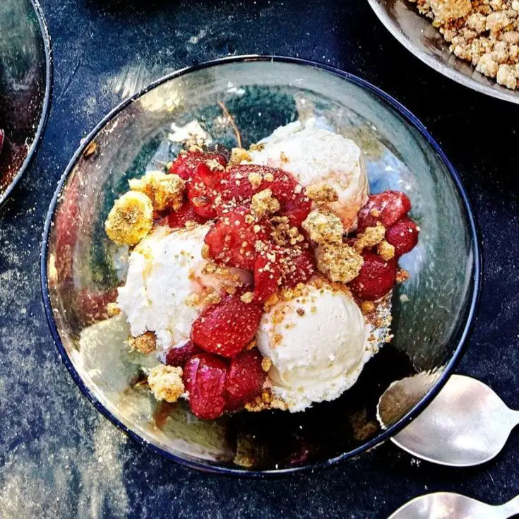 Salted Pistachio Crumbles With Berries and Ice Cream